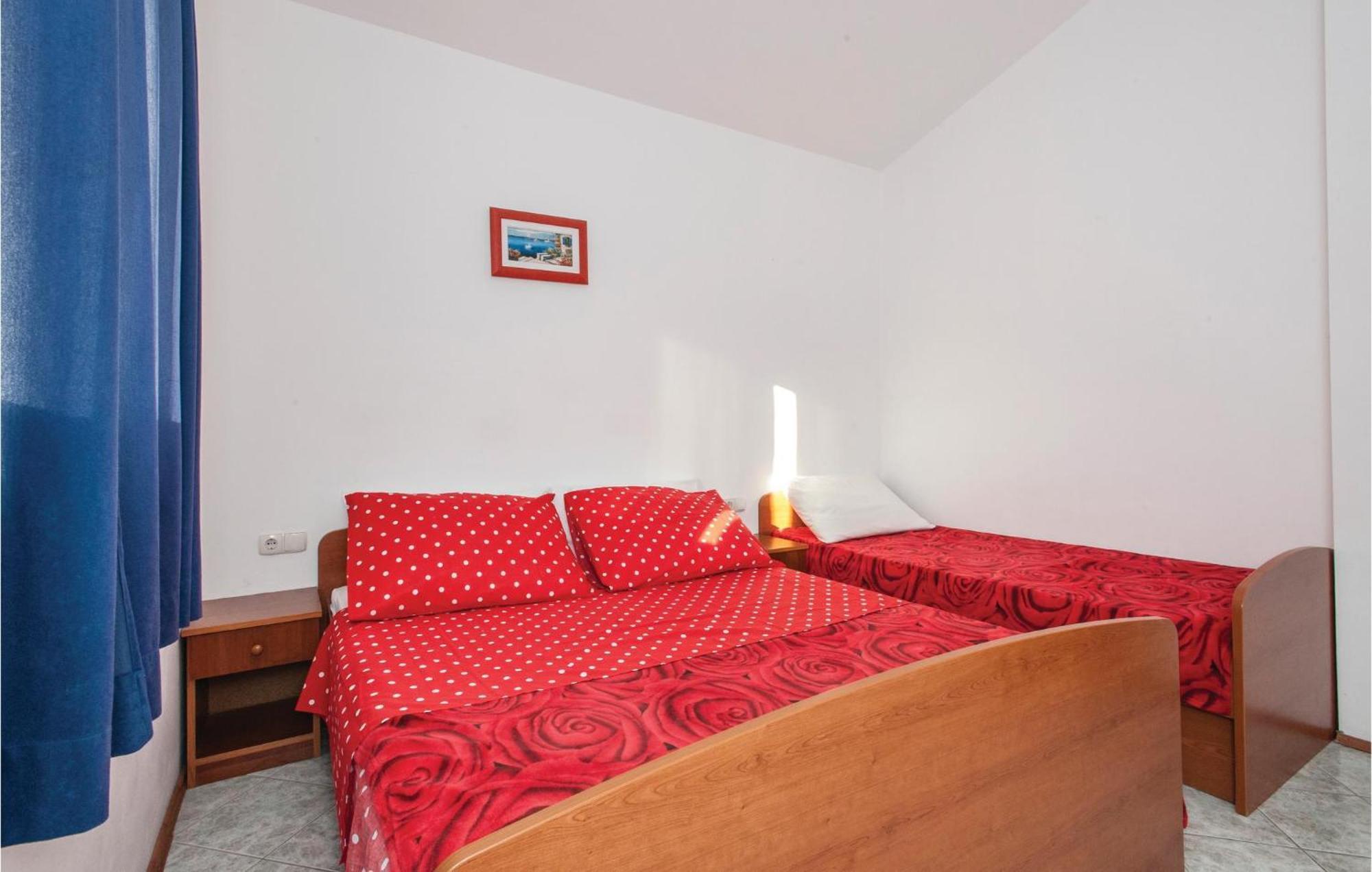 Seahorse Apartments Razanj Exterior photo